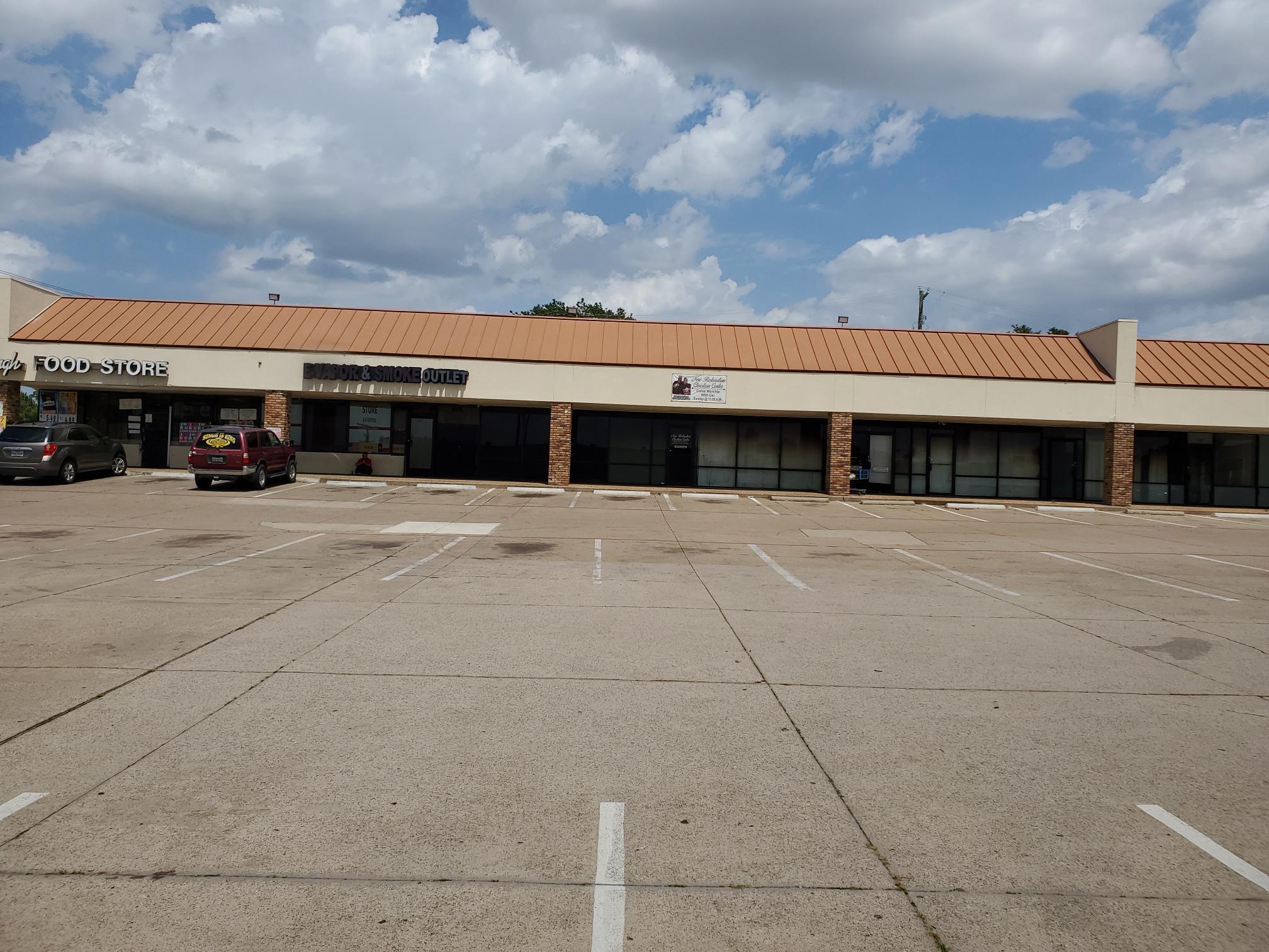 Big Lots Mccart Fort Worth Tx 6809 McCart Ave, Fort Worth, TX 76133 - McCart Village | LoopNet