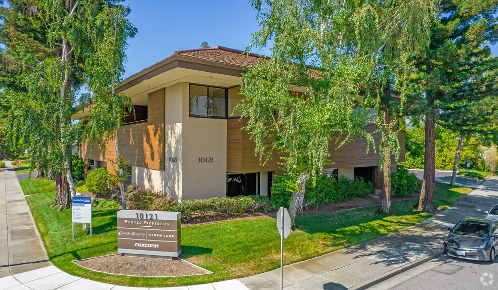 10121 Miller Ave, Cupertino, CA for lease - Primary Photo - Image 1 of 5