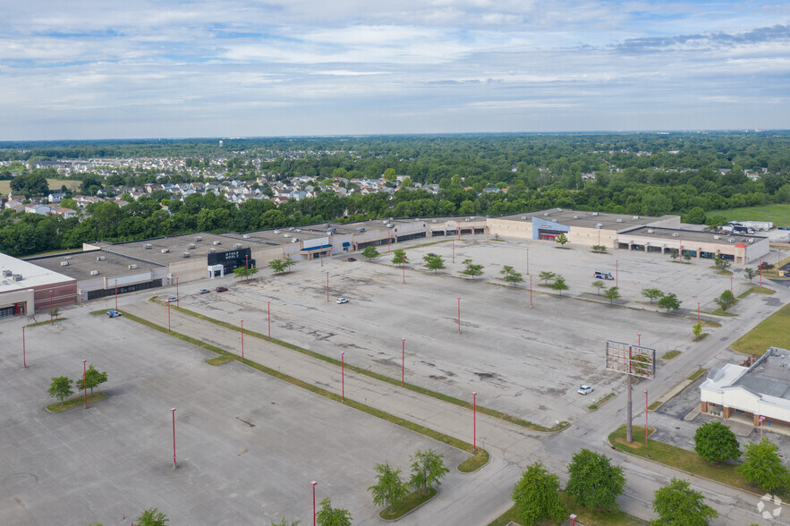 5705-5881 Chantry Dr, Columbus, OH for lease - Building Photo - Image 3 of 7