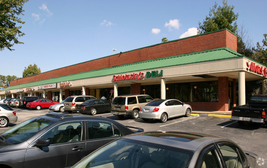 3375 Holcomb Bridge Rd, Norcross, GA for lease - Building Photo - Image 3 of 9