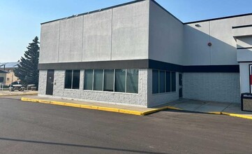 5330 46 St, Olds, AB for lease Building Photo- Image 2 of 4