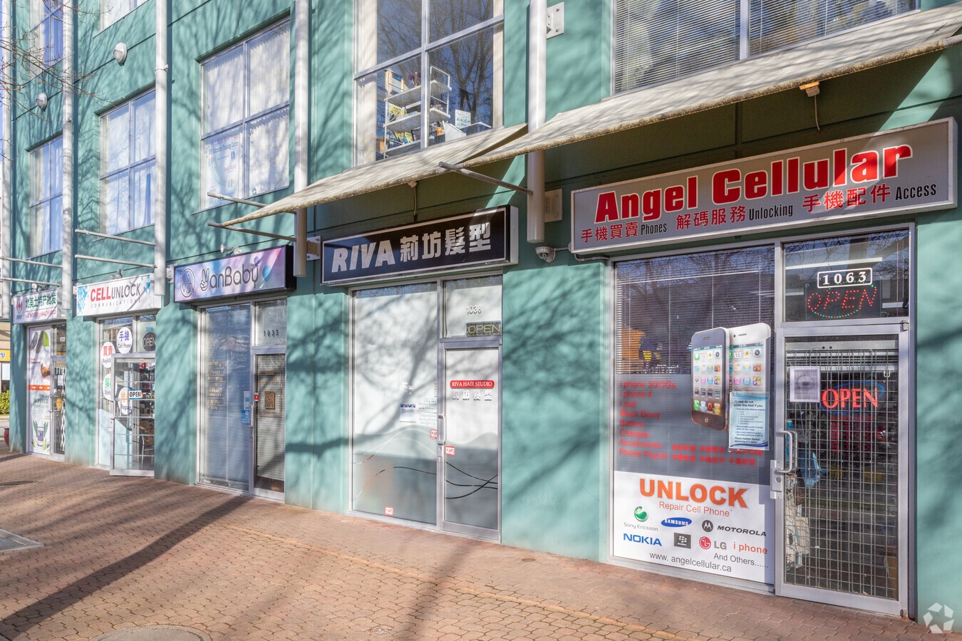 8700 McKim Way, Richmond, BC V6X 3Z7 8700 McKim Way, Richmond, BC V6X 3Z7