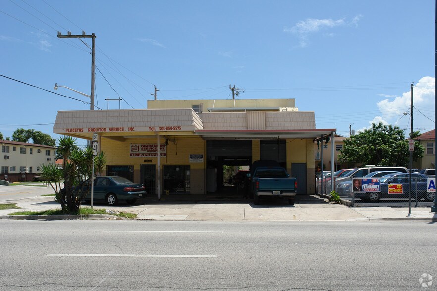 2500 SW 8th St, Miami, FL for sale - Primary Photo - Image 1 of 1