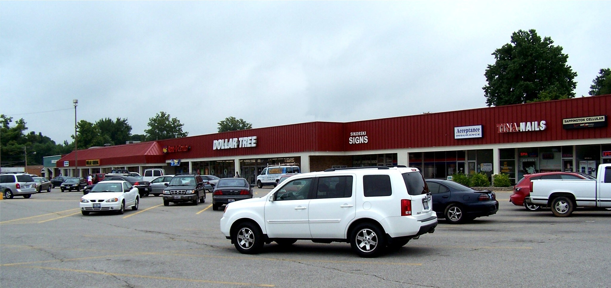 4600 W Main St, Belleville, IL 62226