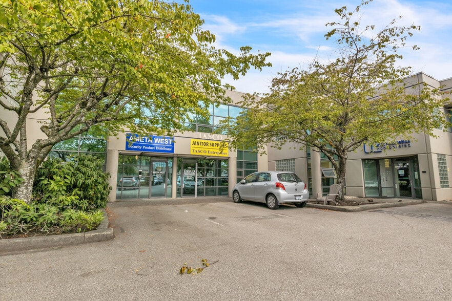 11871 Horseshoe Way, Richmond, BC for lease - Building Photo - Image 1 of 11