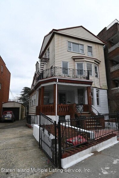 7001 Shore Rd, Brooklyn, NY for sale - Primary Photo - Image 1 of 1