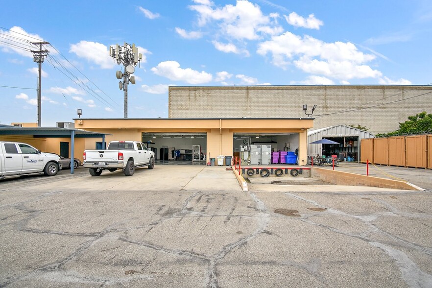 1330 W 25th St, San Bernardino, CA for sale - Building Photo - Image 2 of 25