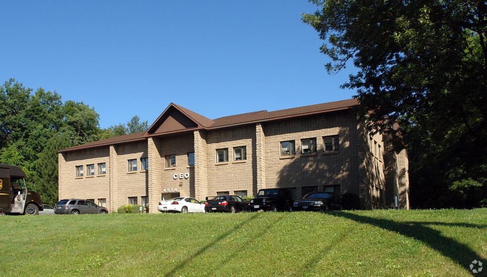 4914 W Genesee St, Camillus, NY for lease - Building Photo - Image 3 of 10