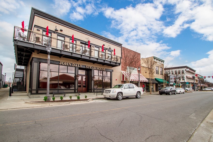 912 Front St, Conway, AR for sale - Building Photo - Image 1 of 1