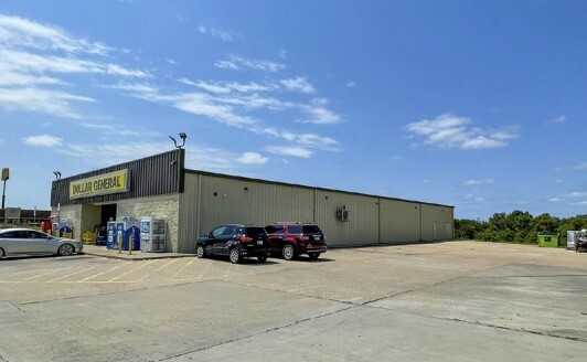 607 NE 23 Hwy, Knob Noster, MO for sale - Building Photo - Image 2 of 2