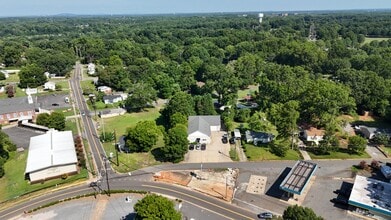 138 Massey St, Fort Mill, SC for lease Interior Photo- Image 2 of 6