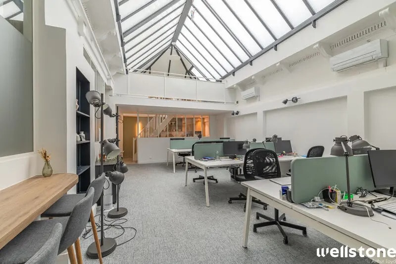 10 Rue D'Hauteville, Paris for lease - Building Photo - Image 3 of 17