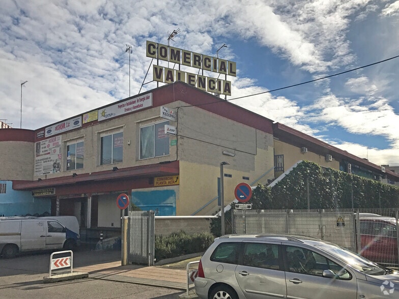 Calle Córdoba, 2 D, San Fernando de Henares, Madrid for lease - Building Photo - Image 1 of 3