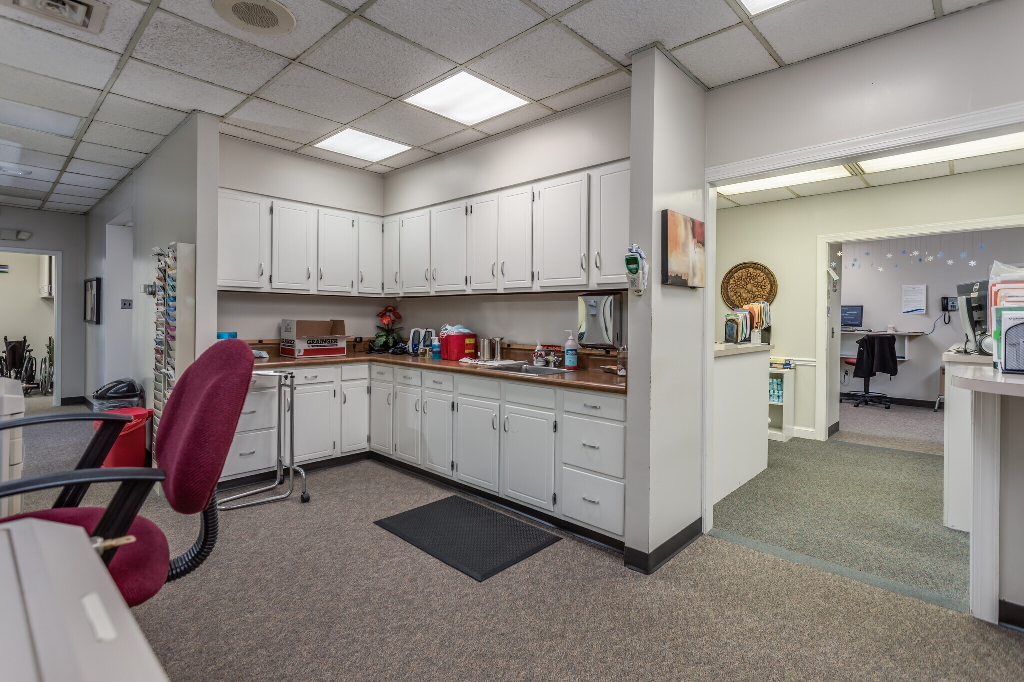 20 S Stewart St, Winchester, VA 22601 Office for Lease