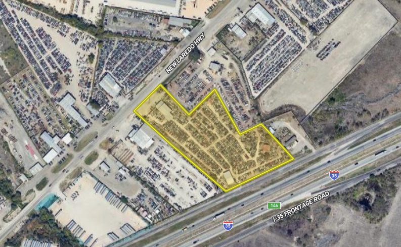 9600 New Laredo Hwy, San Antonio, TX for sale - Building Photo - Image 1 of 2