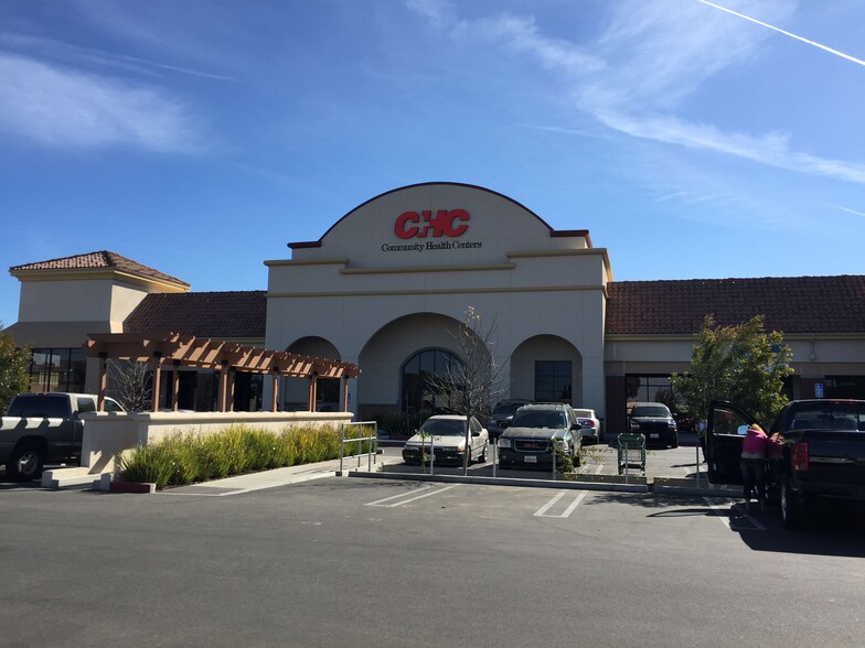 560 S Blosser Rd, Santa Maria, CA for lease - Building Photo - Image 2 of 5