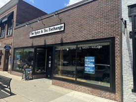 17037 Kercheval Ave, Grosse Pointe MI - Storefront Property