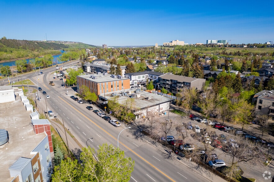 2540 Kensington Rd NW, Calgary, AB for lease - Aerial - Image 2 of 5