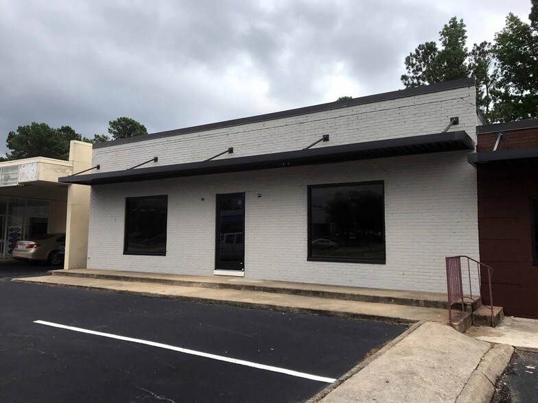 115 SW Maynard Rd, Cary, NC 27511