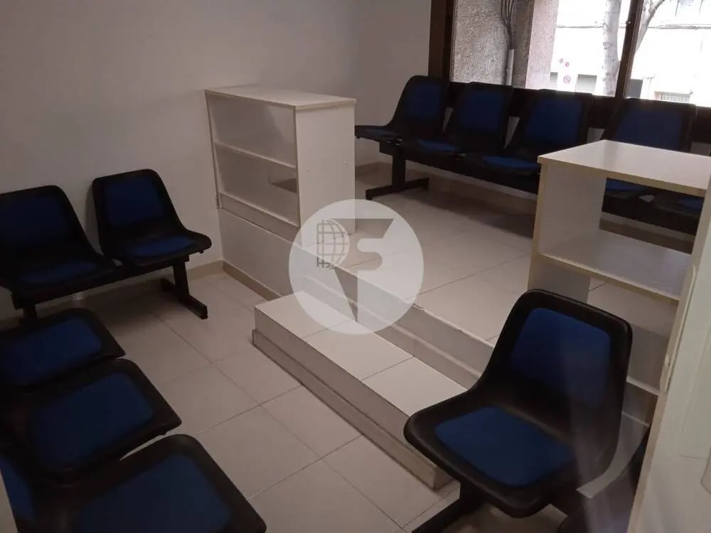 Granollers, BAR 08403 -  -  - Interior Photo - Image 1 of 11