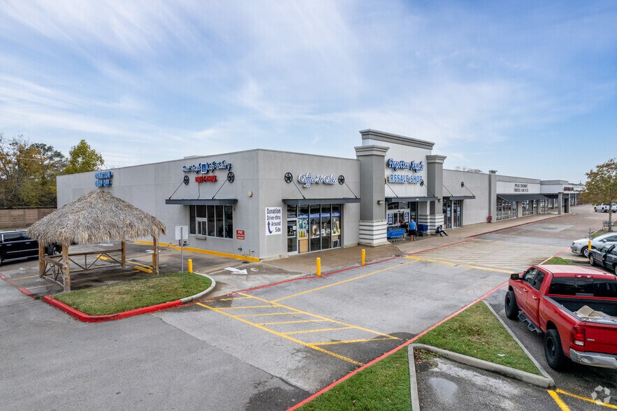3216-3254 E Broadway St, Pearland, TX for lease - Primary Photo - Image 1 of 9