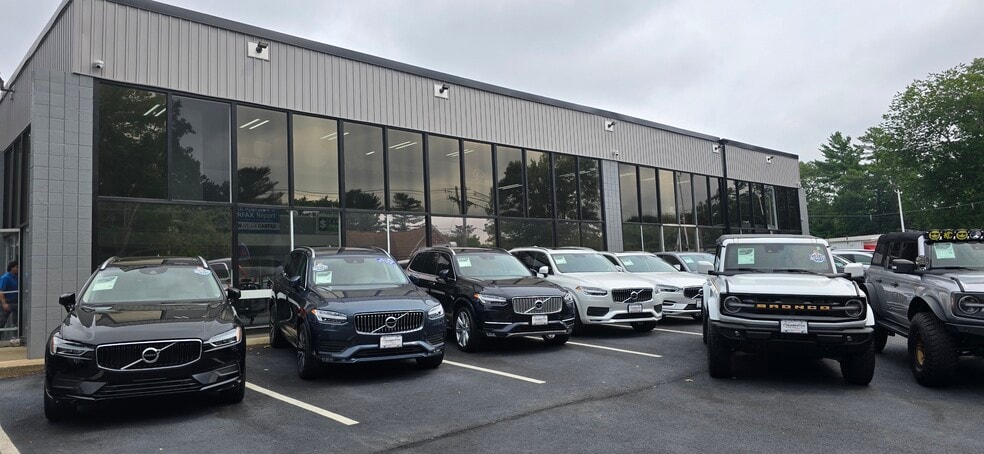 32 Schoosett St, Pembroke, MA for sale - Building Photo - Image 3 of 15