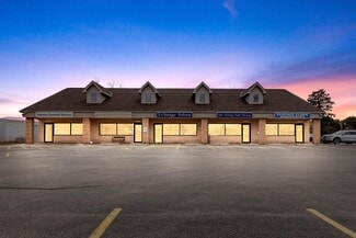 More details for N168W21941 Main St, Jackson, WI - Retail for Sale