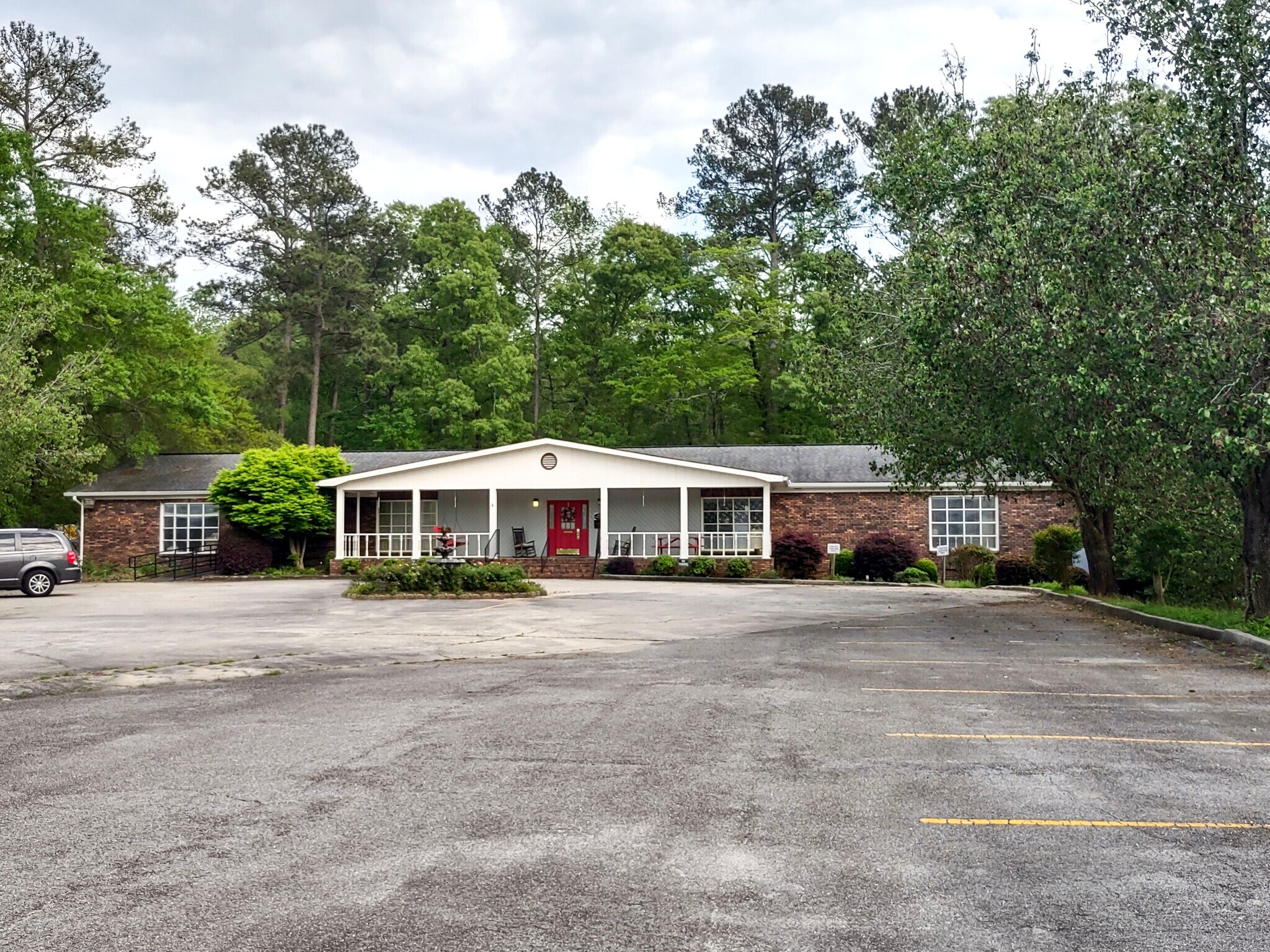211 Corder Rd, Warner Robins, GA for sale Primary Photo- Image 1 of 1