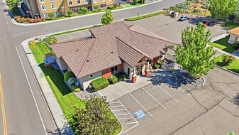 7139 W Hood Pl, Kennewick WA - Office Space