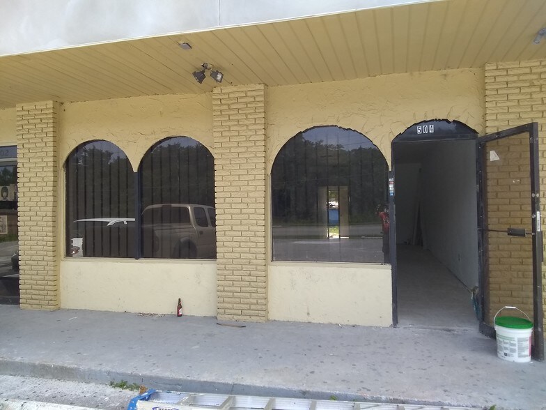 500 W Oak Ridge Rd, Orlando, FL 32809