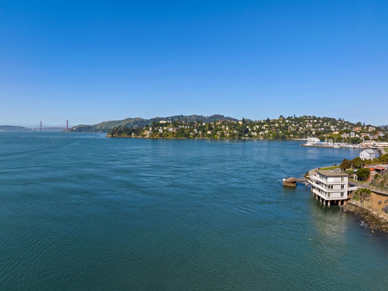 2002 Paradise Dr, Tiburon, CA for sale - Primary Photo - Image 1 of 38