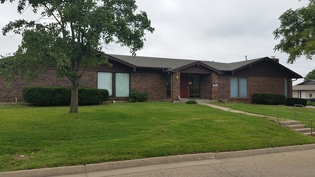 5301 SW 7th St, Topeka, KS for sale - Building Photo - Image 1 of 1