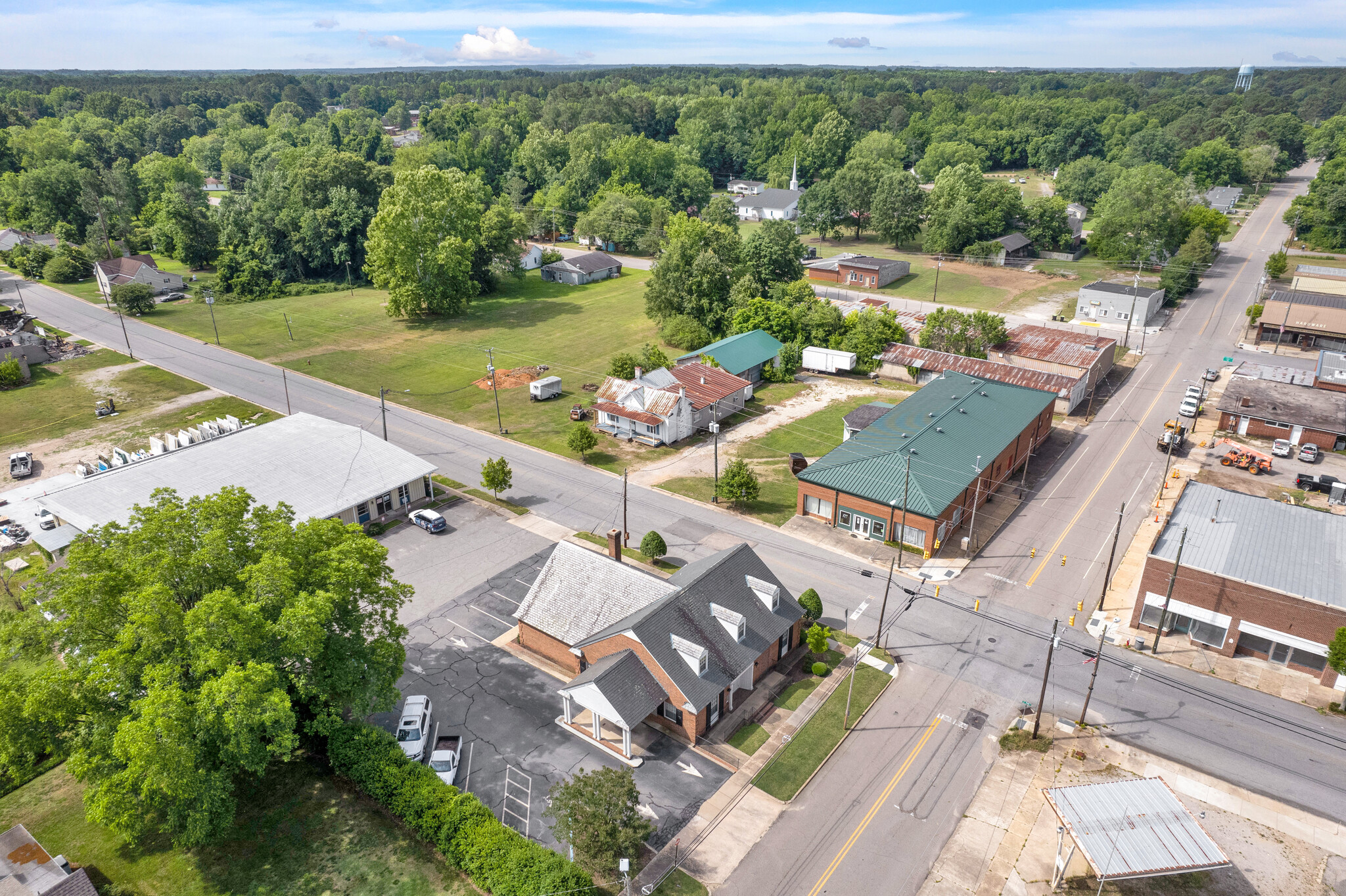 102 E Branch St, Spring Hope, NC for sale Building Photo- Image 1 of 1