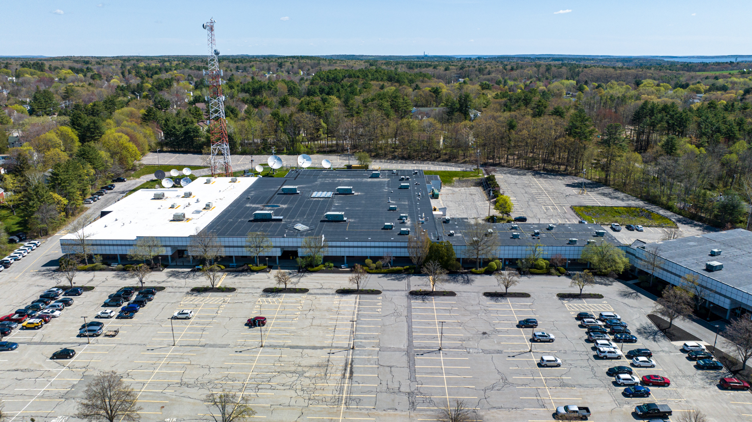 75 Northport Dr, Portland, ME for lease Building Photo- Image 1 of 10