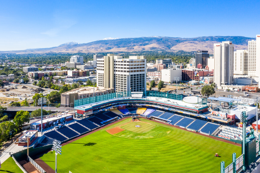 300 E 2nd St, Reno, NV for lease - Aerial - Image 2 of 25