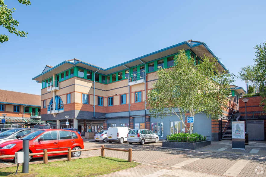 Waterfront E, Brierley Hill for lease - Building Photo - Image 3 of 10