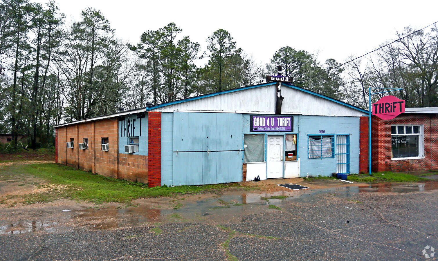 1520 S Oates St, Dothan, AL 36301