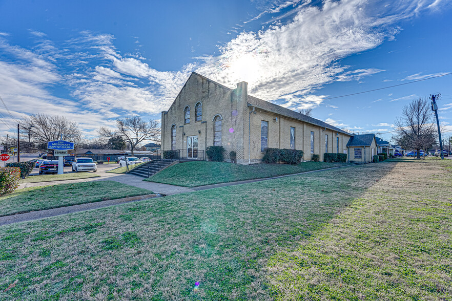 4128 Clarendon Dr, Dallas, TX for sale - Primary Photo - Image 1 of 6