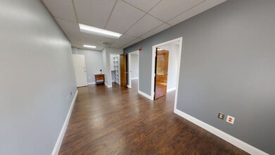 7777 Leesburg Pike, Falls Church, VA for lease Interior Photo- Image 2 of 6