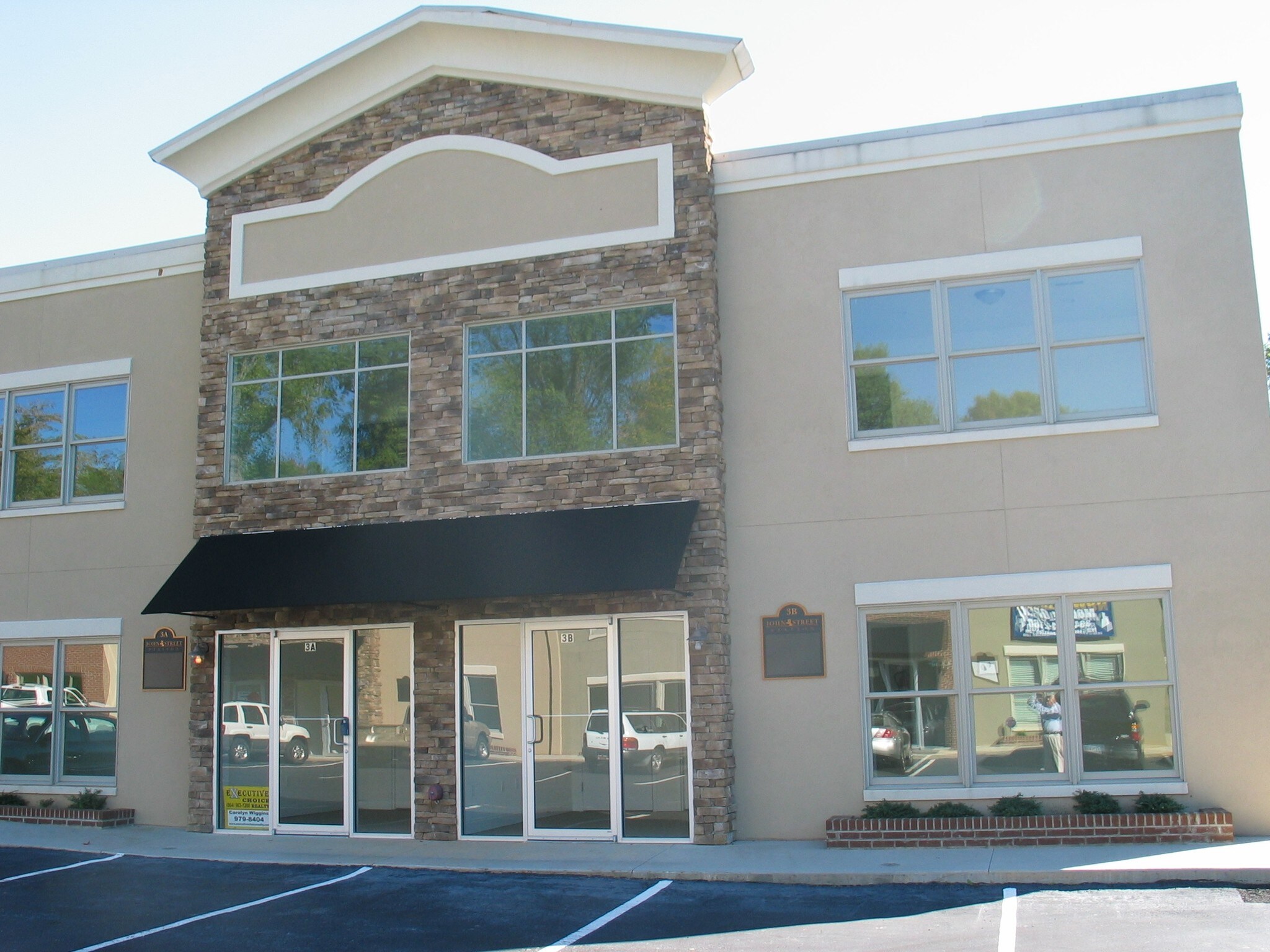 300 John St, Greer, SC for sale Building Photo- Image 1 of 1