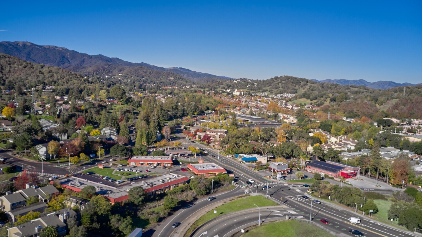 350 Ignacio Blvd, Novato, CA 94949 Three Fifty Ignacio Office