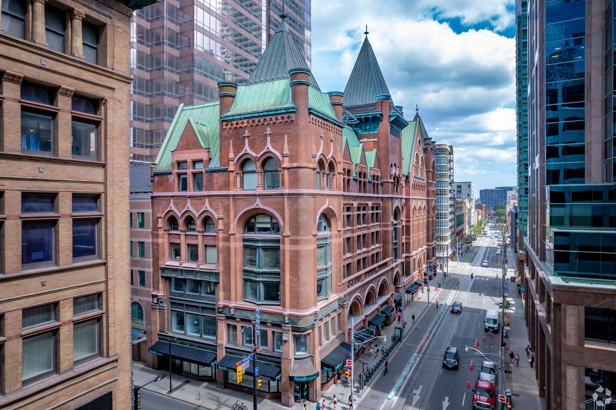 20 Richmond St E, Toronto, ON for sale Primary Photo- Image 1 of 1