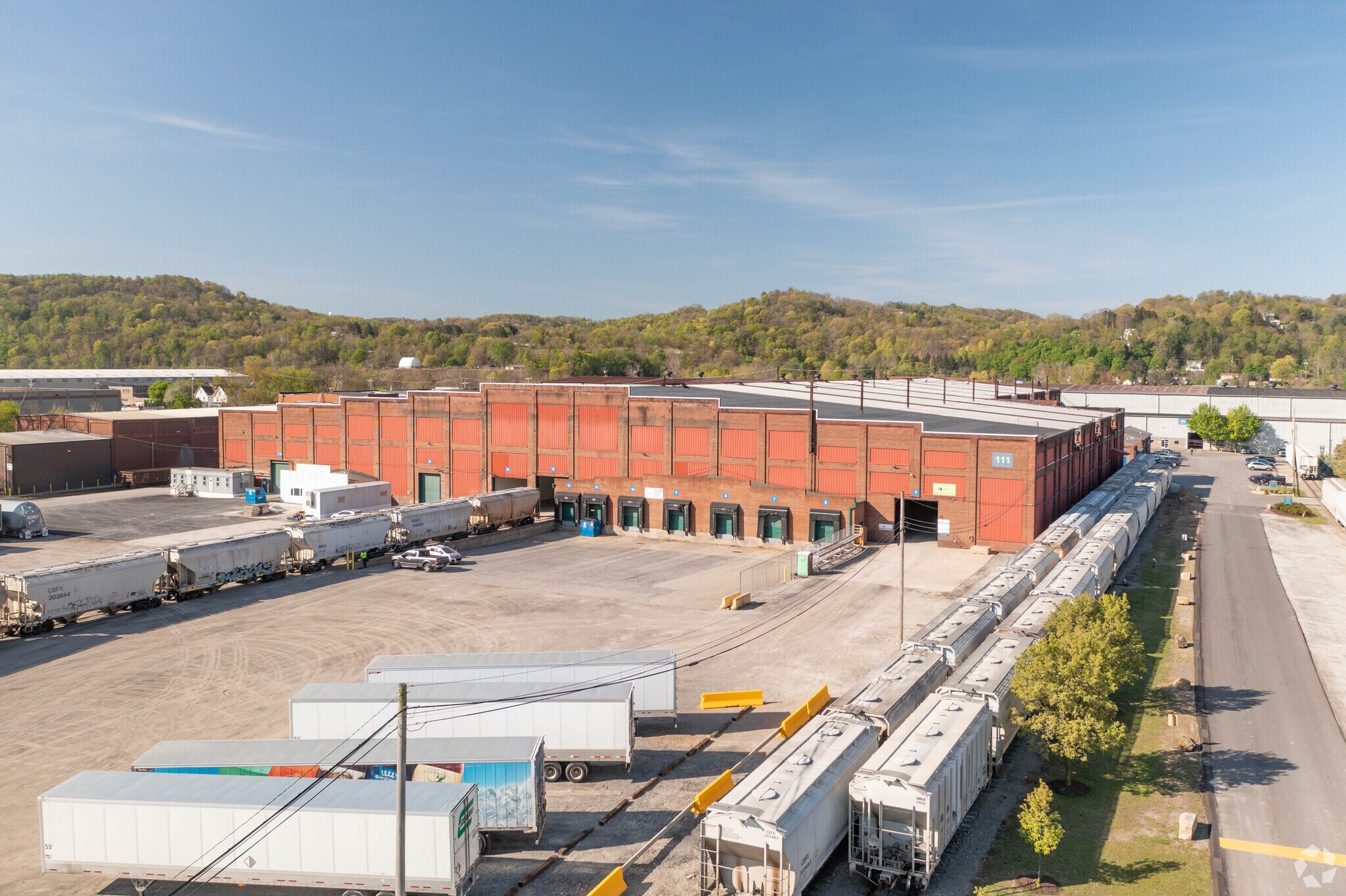 111 Leetsdale Industrial Dr, Leetsdale, PA 15056 Building 111