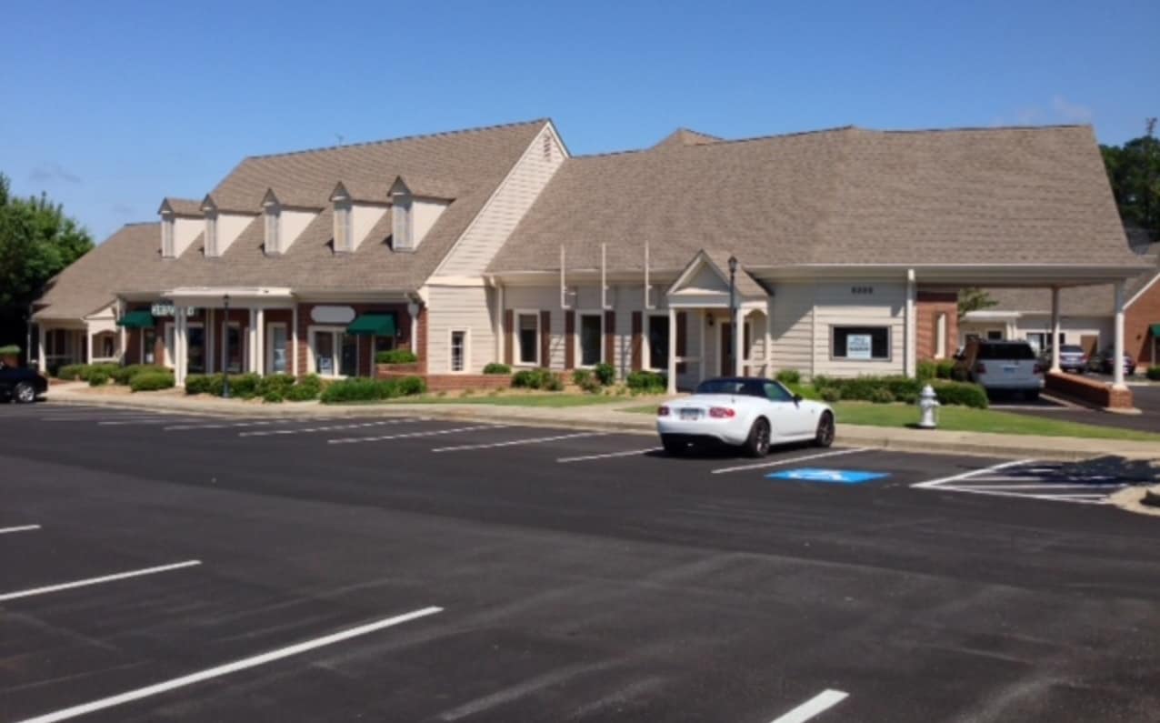 6395 Spalding Dr, Peachtree Corners, GA 30092