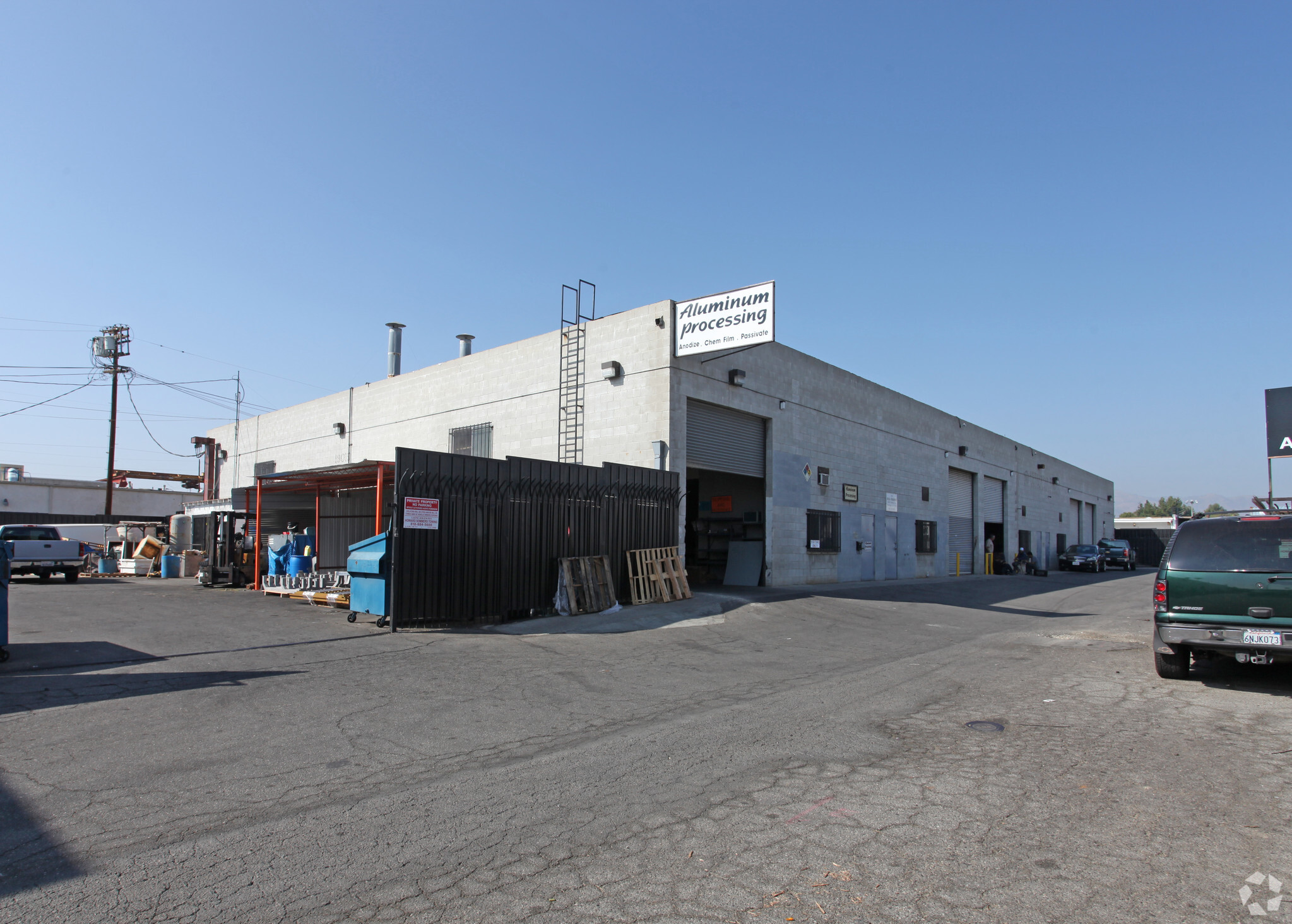 19015 Parthenia St, Northridge, CA 91324 - Industrial for Lease | LoopNet