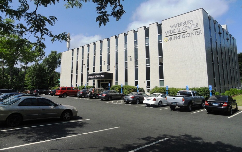 1389 W Main St, Waterbury, CT 06708 Office Property for Sale