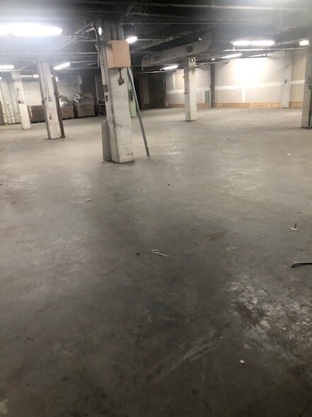 1487 Schenectady Ave, Brooklyn, NY for lease - Interior Photo - Image 3 of 7