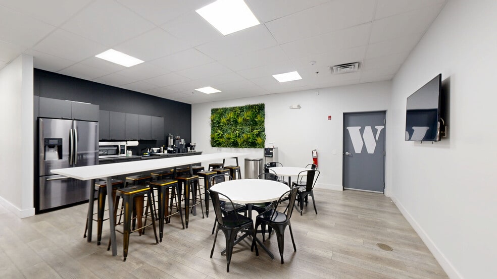 525 Anderson Dr, Romeoville, IL for sale - Matterport 3D Scan - Image 3 of 24