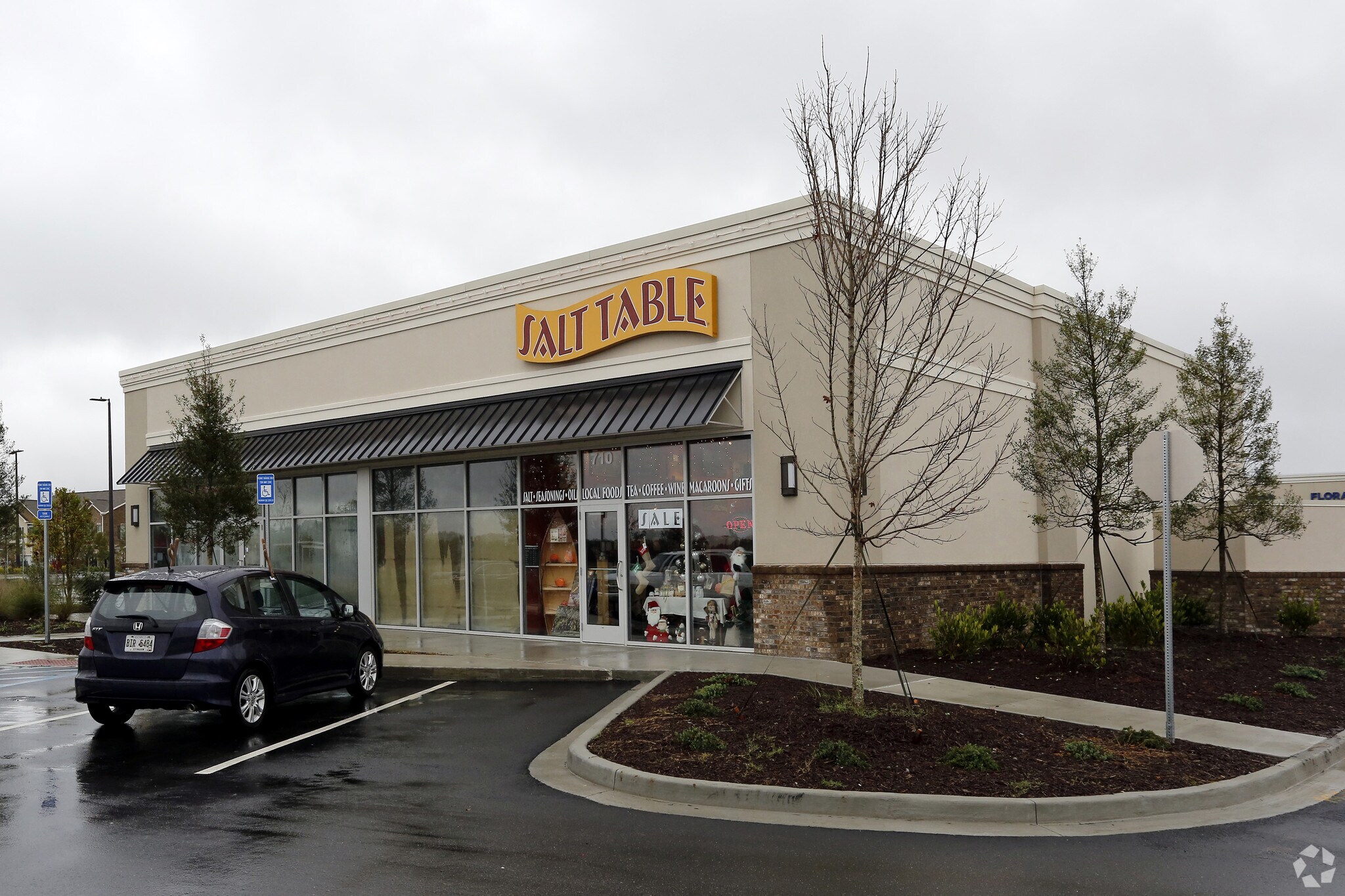 201 Tanger Outlets Blvd, Pooler, GA, 31322 Retail Space For Lease