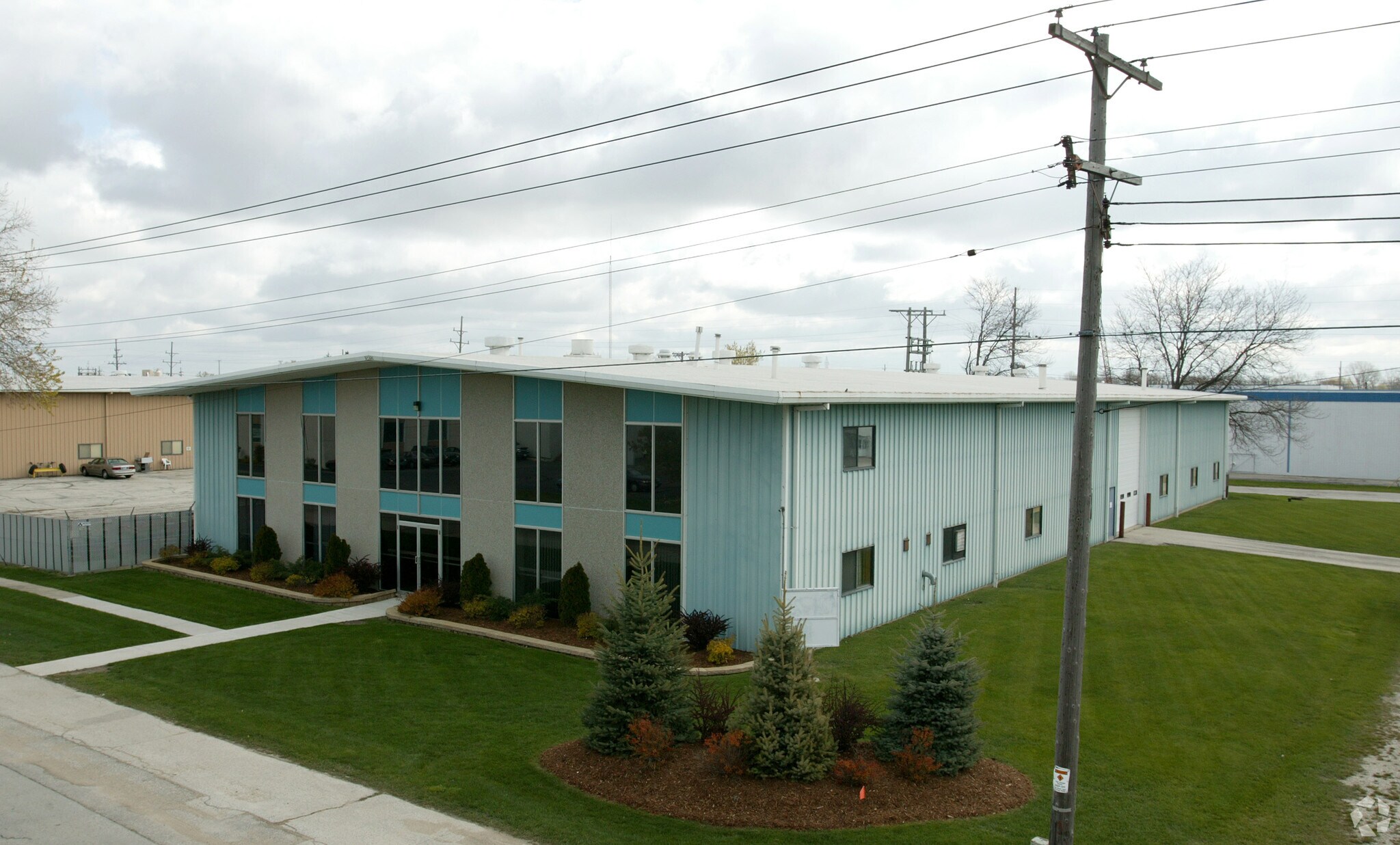 4300 N 127th St, Brookfield, WI for sale Primary Photo- Image 1 of 1